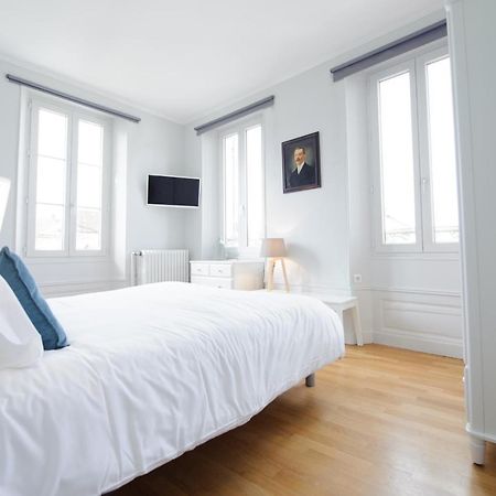 Villa Clement Appart'Hotel Санс Екстериор снимка