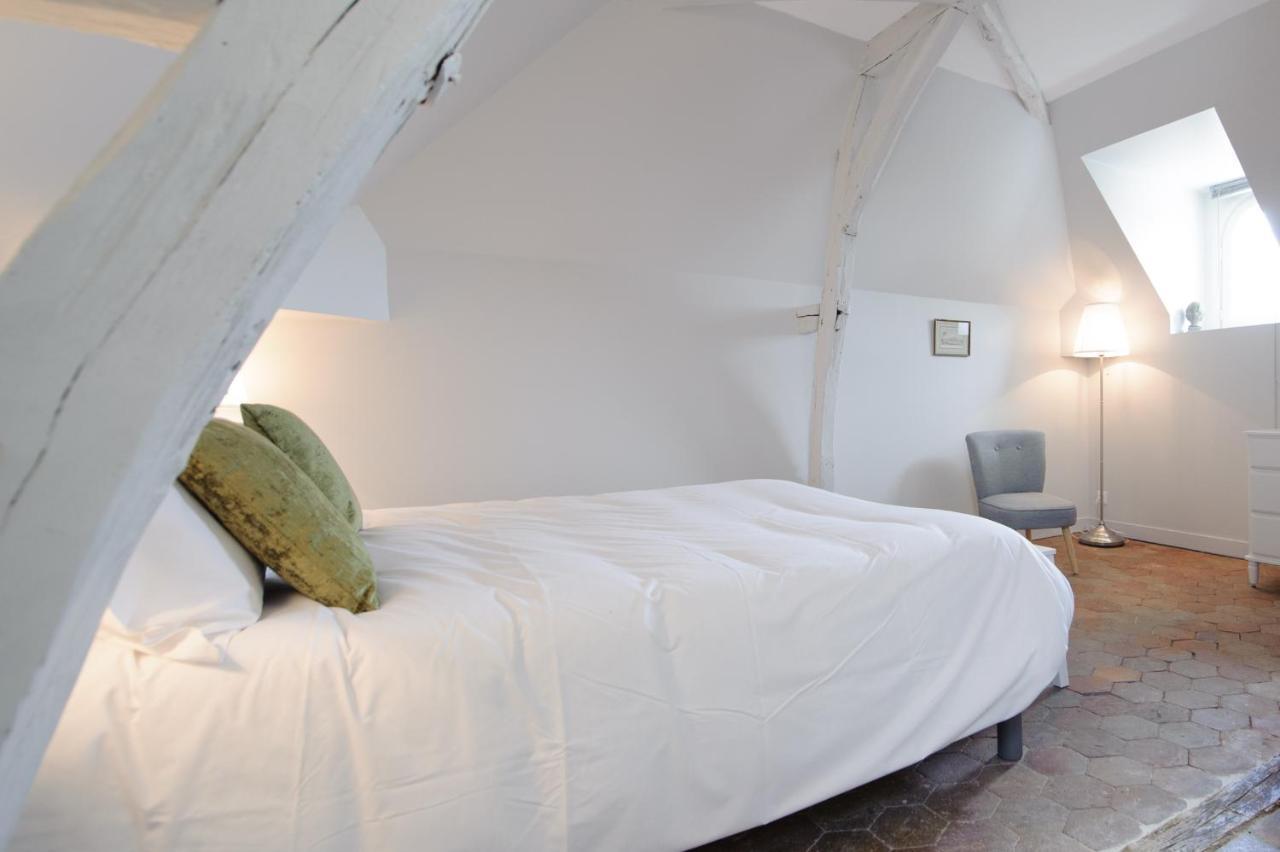 Villa Clement Appart'Hotel Санс Екстериор снимка
